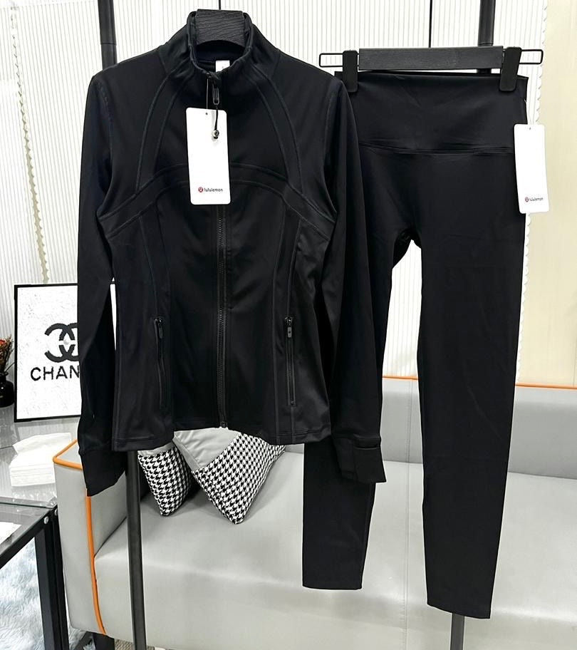 Lulu set black with black zipper