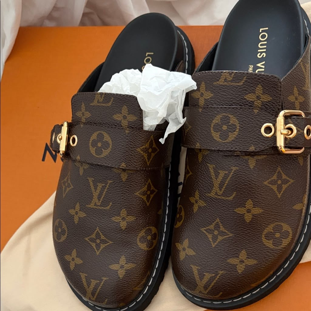 LV slide in sandals