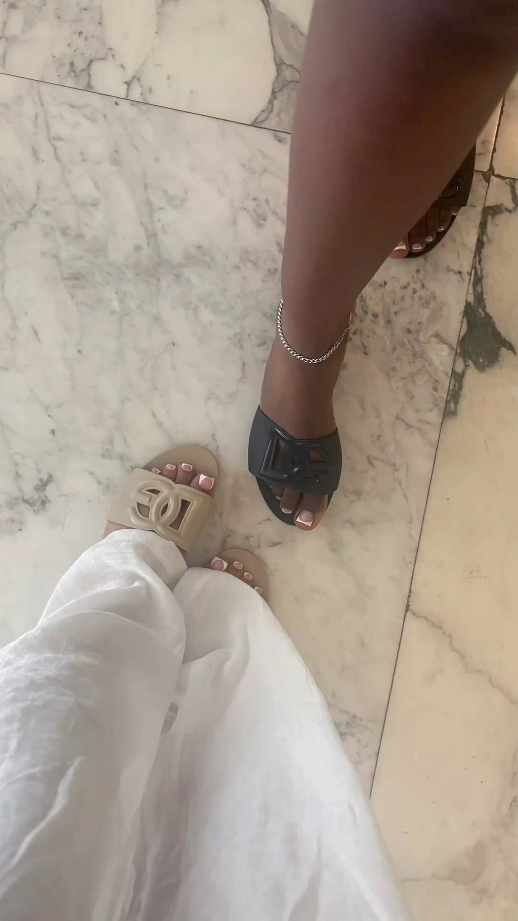D&G Sandals beige