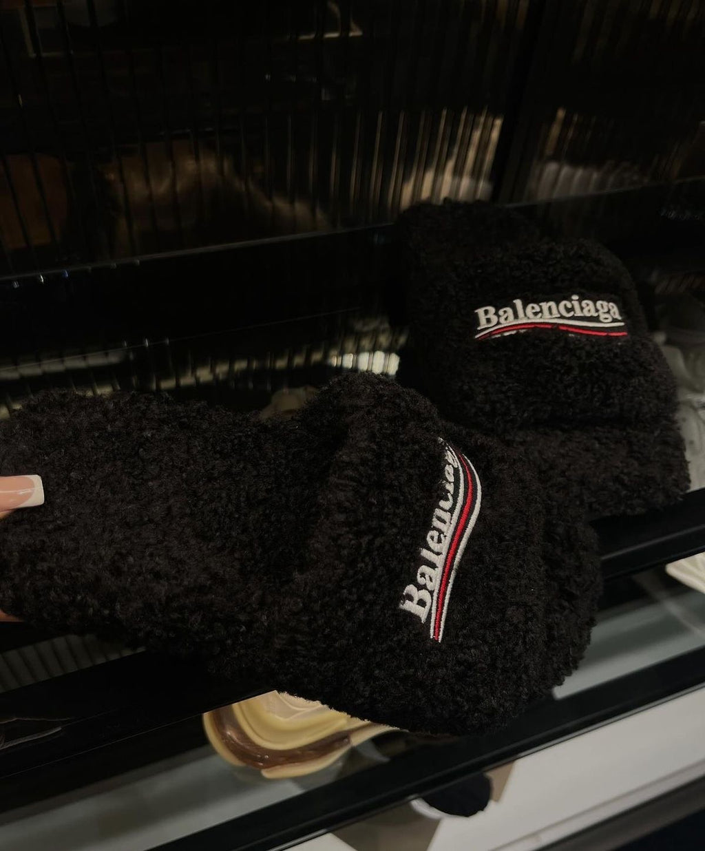 Balenciaga Slippers black