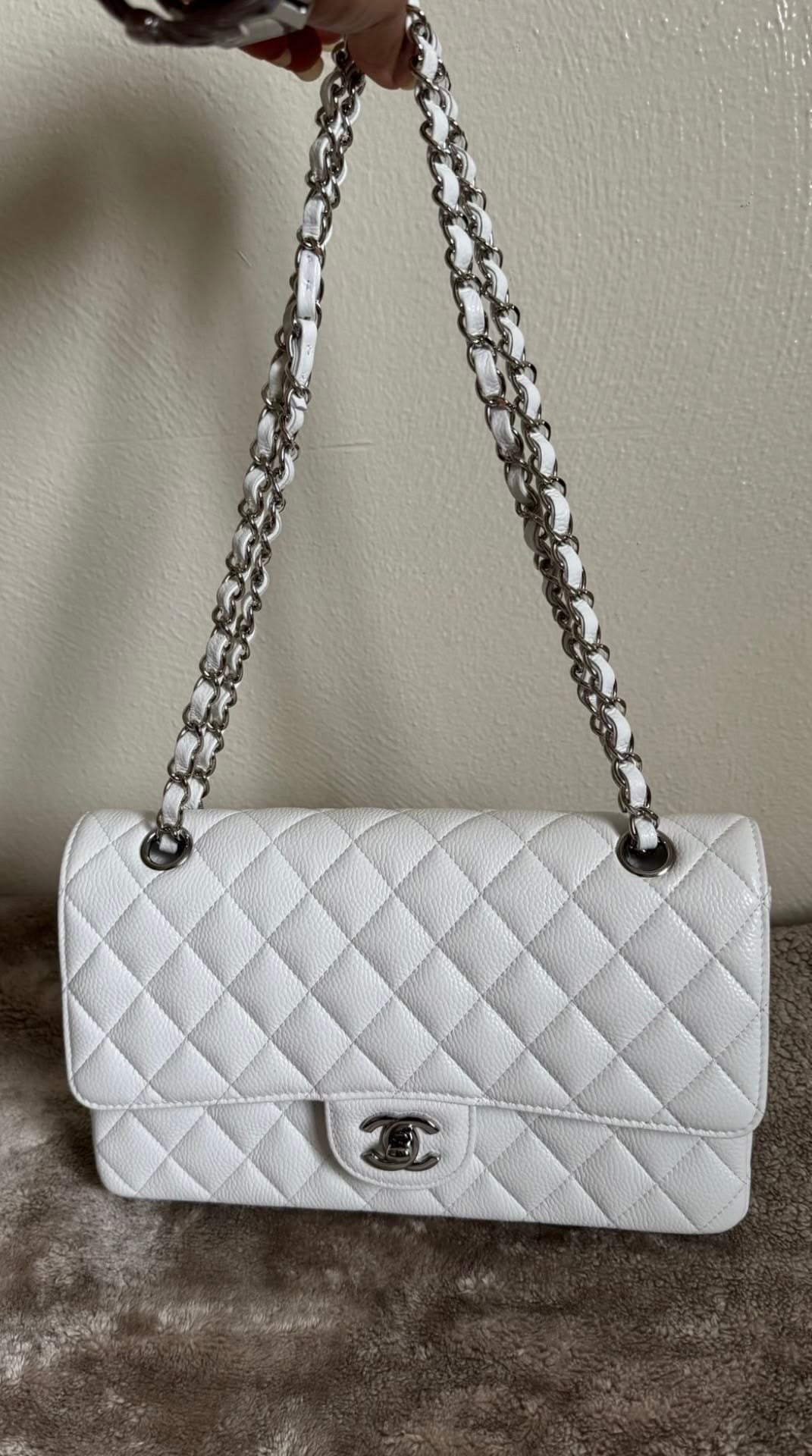Chanel white Handbag