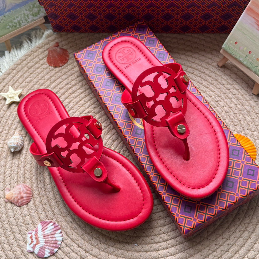 TB regular red sandals