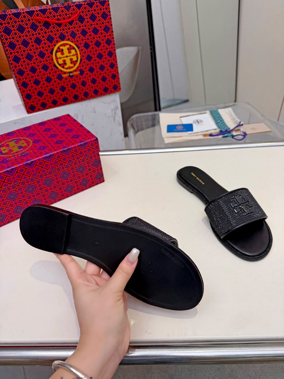 All Black Tory Burch Slide in sandals