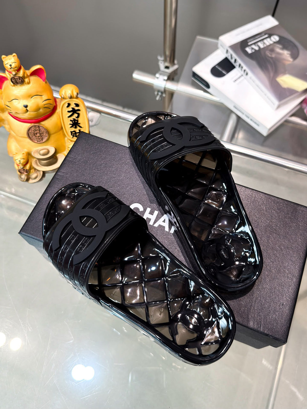 Chanel jelly slides