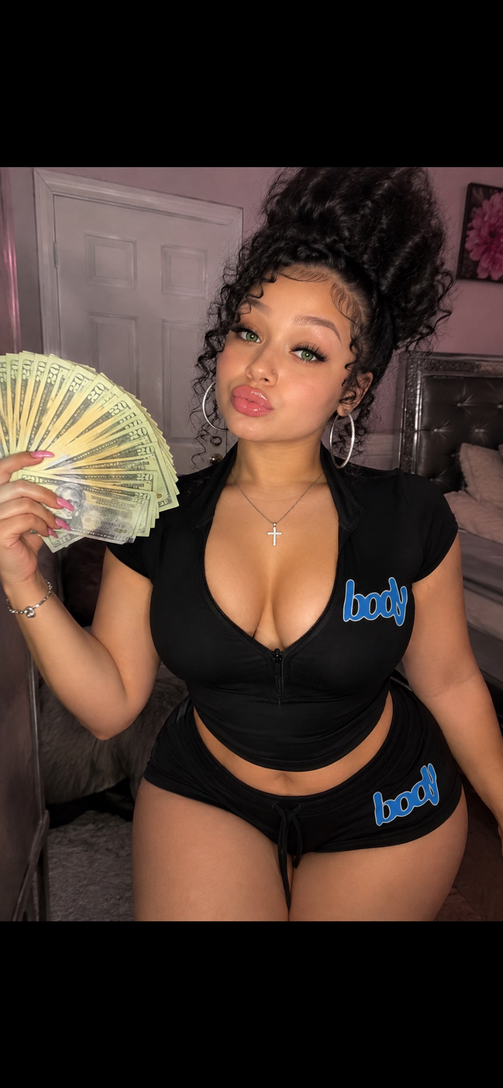 Bodybyraventracy black/blue shorts set
