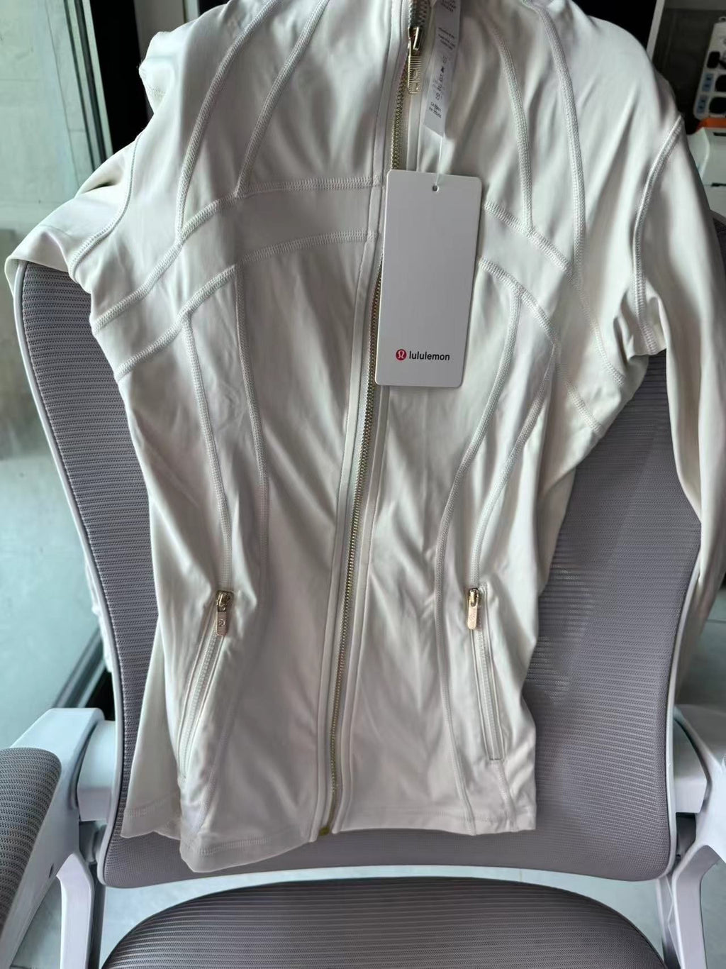 Lulu set white gold zipper
