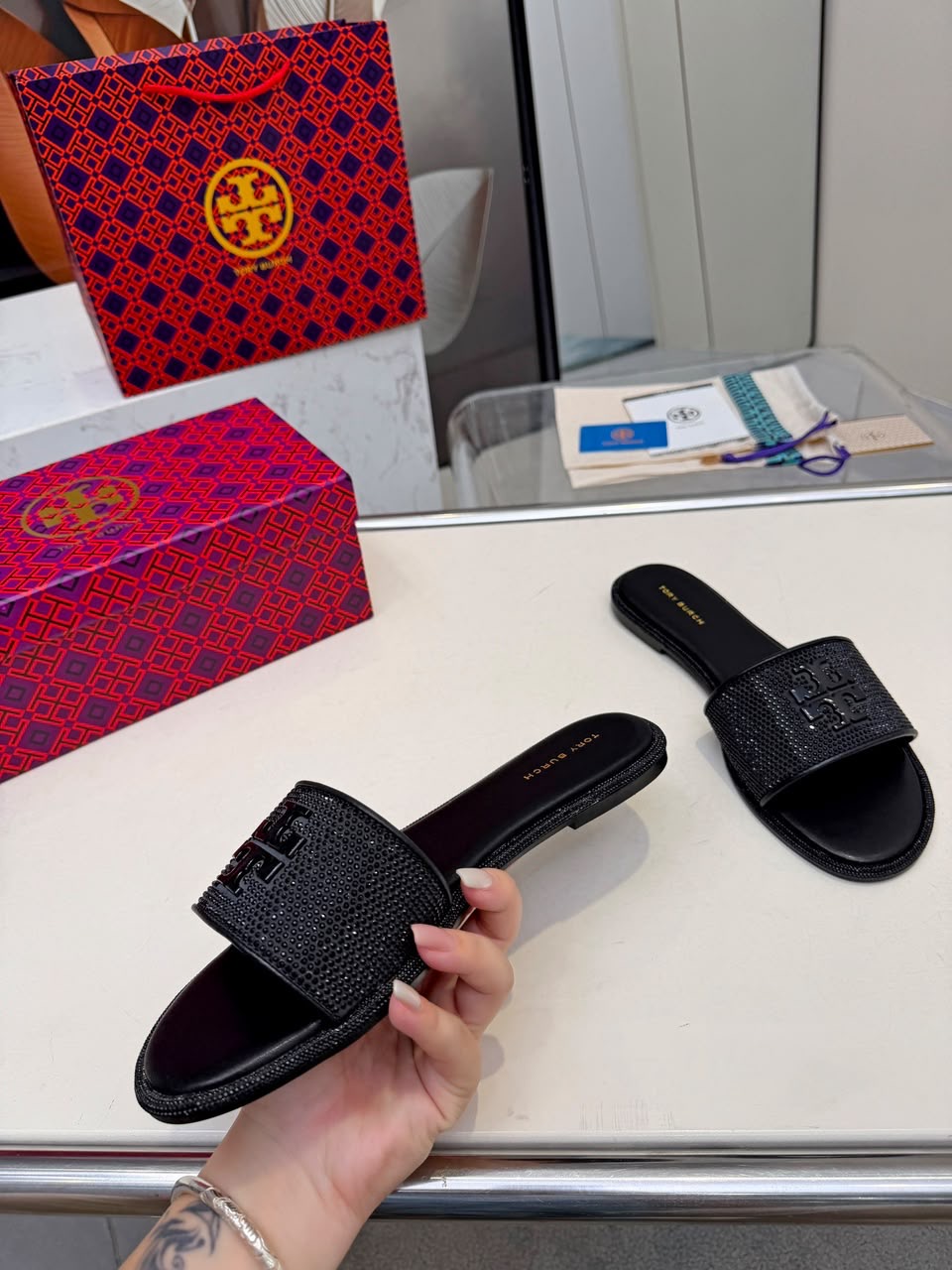 All Black Tory Burch Slide in sandals