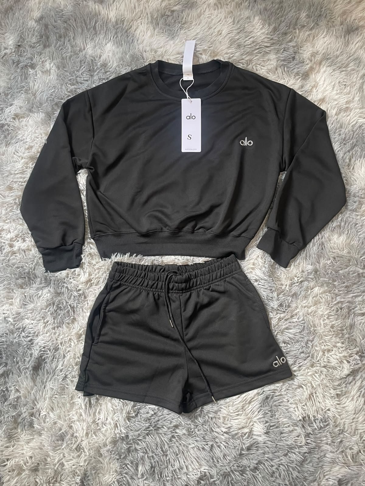 alo sets black