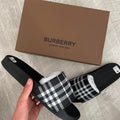 Burberry Slides black white