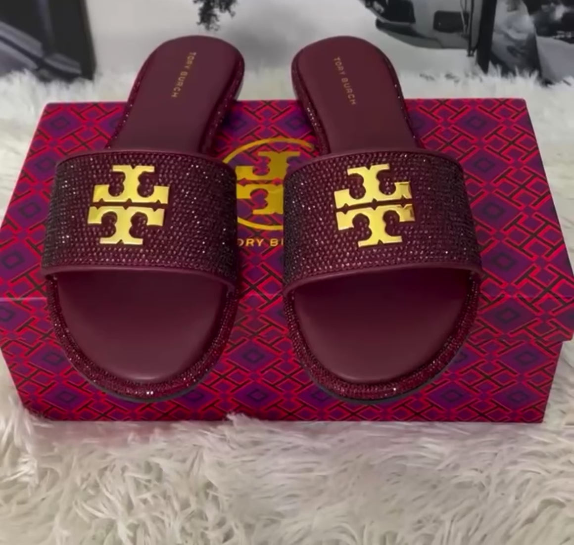 Tory Burch Slide in sandals